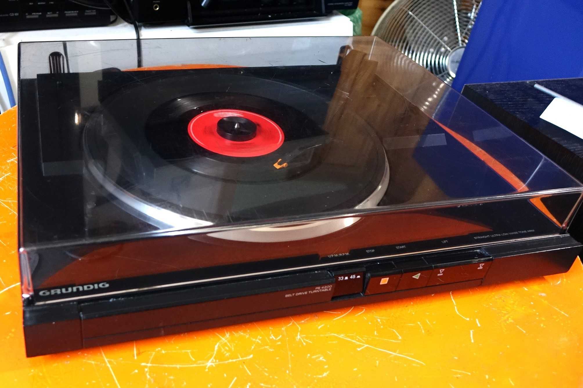 Gramofon Grundig PS 4200-automat