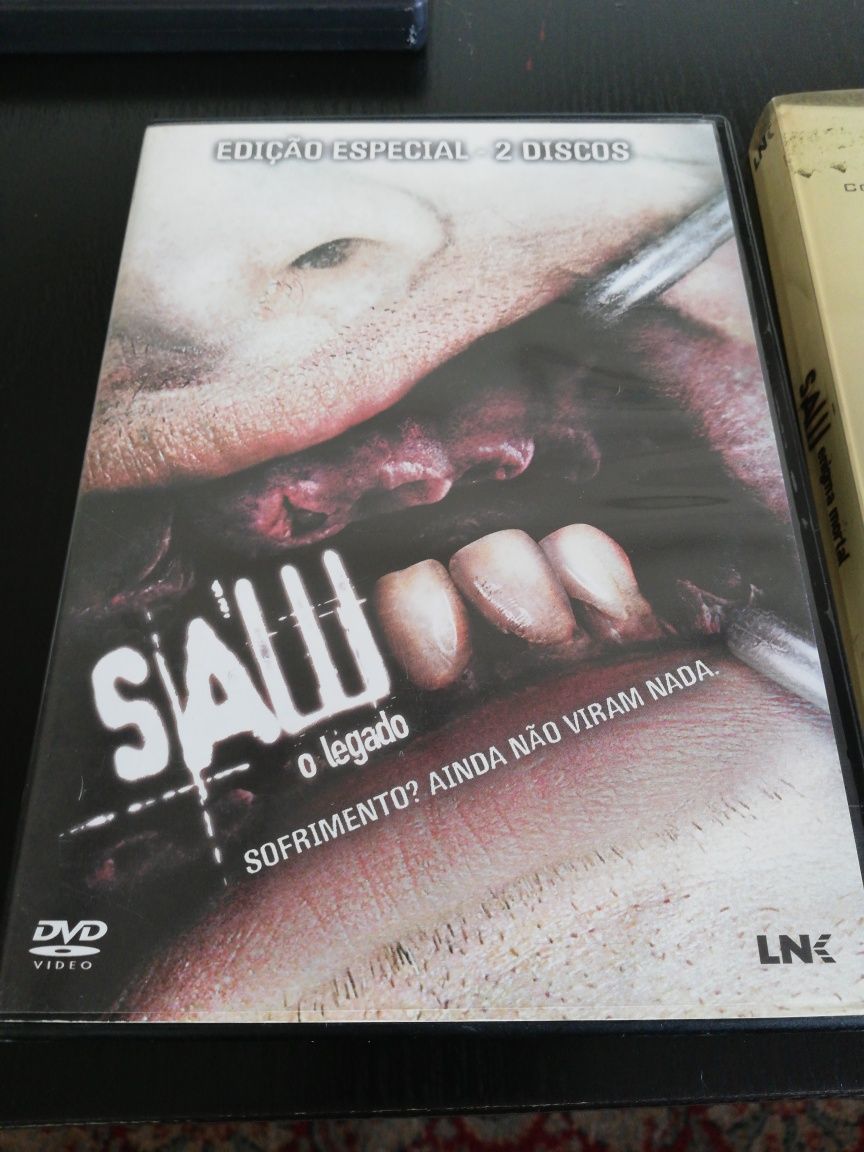 4 DVD da série SAW (caixas duplas)