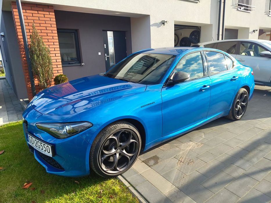 Alfa Romeo Giulia Rezerwacja Alfa Romeo Giulia Estrema CESJA Salon PL Gwarancja 5 lat
