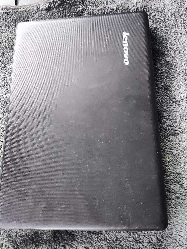 Laptop Lenovo 100-14iby