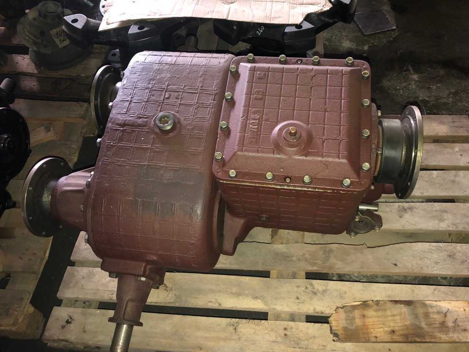 Редуктор раздаточної коробки Краз