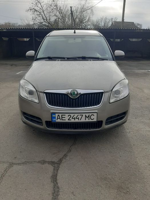 Продам Škoda Roomster 1.4 газ + бензин 2007 год