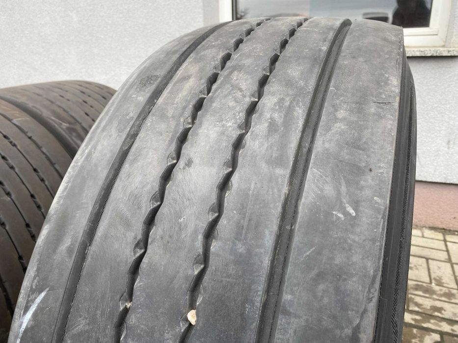 385/65R22.5 Opona CONTINENTAL HYBRID HT3 10-11mm Naczepa HT 3