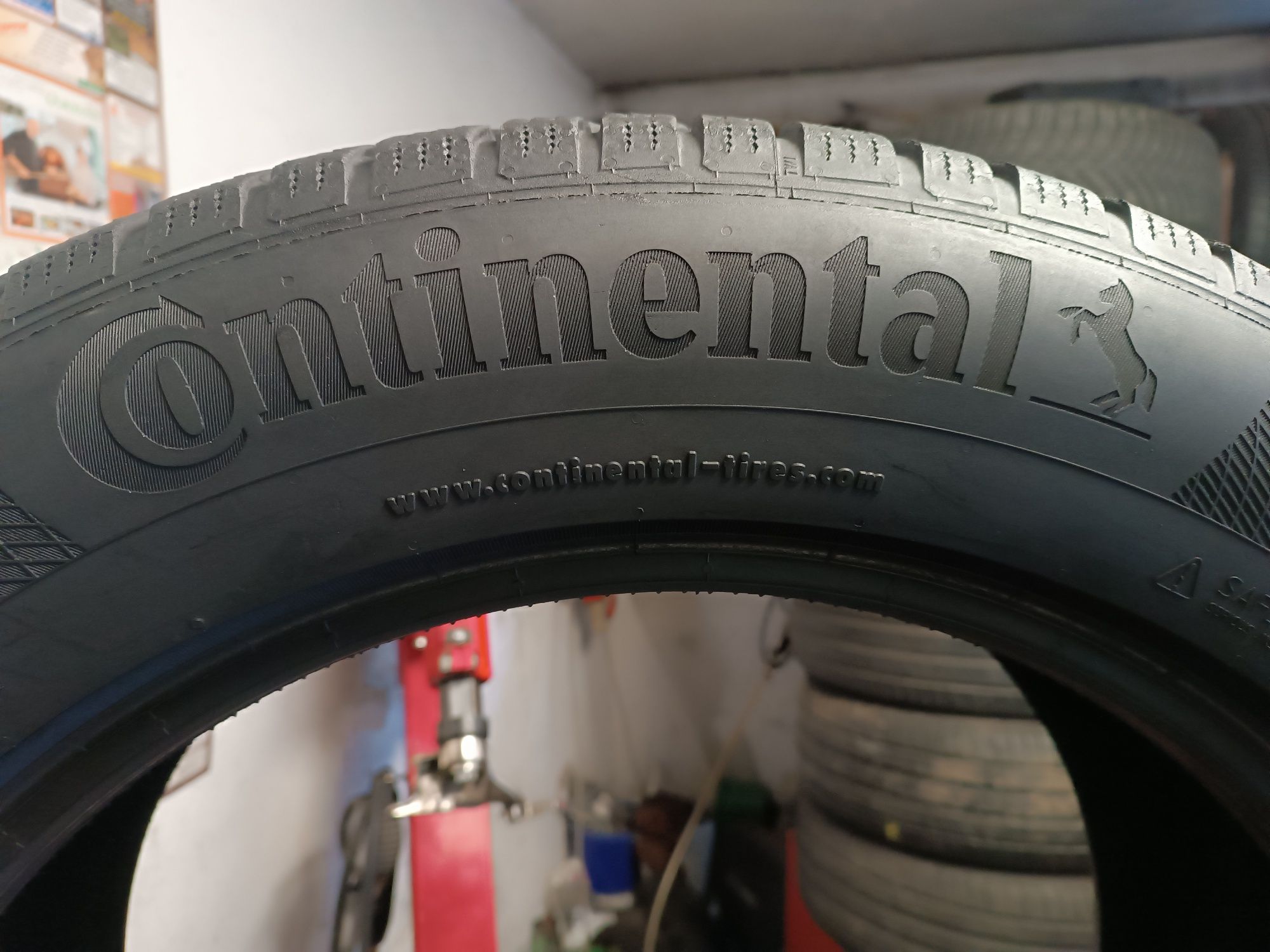 Sprzedam prawie nowe opony Continental 275/50 r20