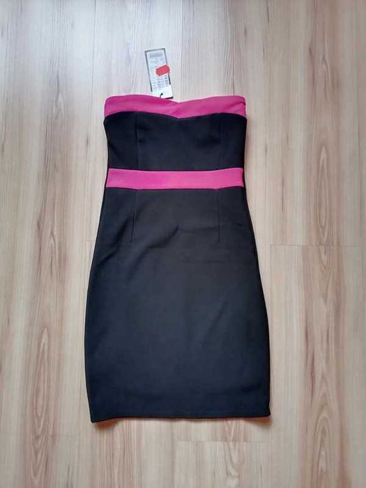 Dopasowana czarna sukienka New Yorker 34 XS