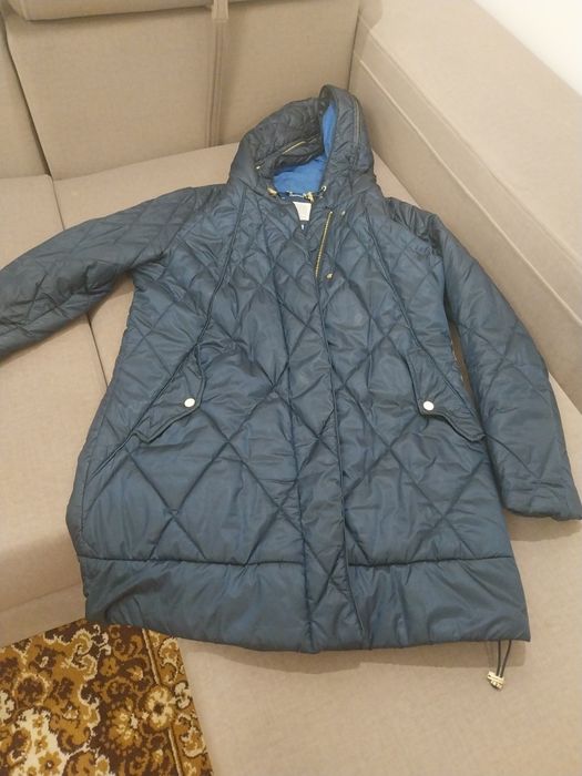 Зимова жіноча куртка