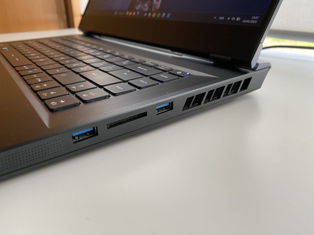 Portátil Gaming - MSI Raider GE66 11UH-200PT
