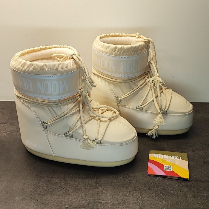 Moon Boot 36/38 – kolor Cream – Nowe, oryginalnie zapakowane,