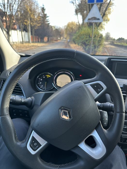 Ranault megane ( меган ) 3 хэтчбек. Bose. 1.5 dci. Механика