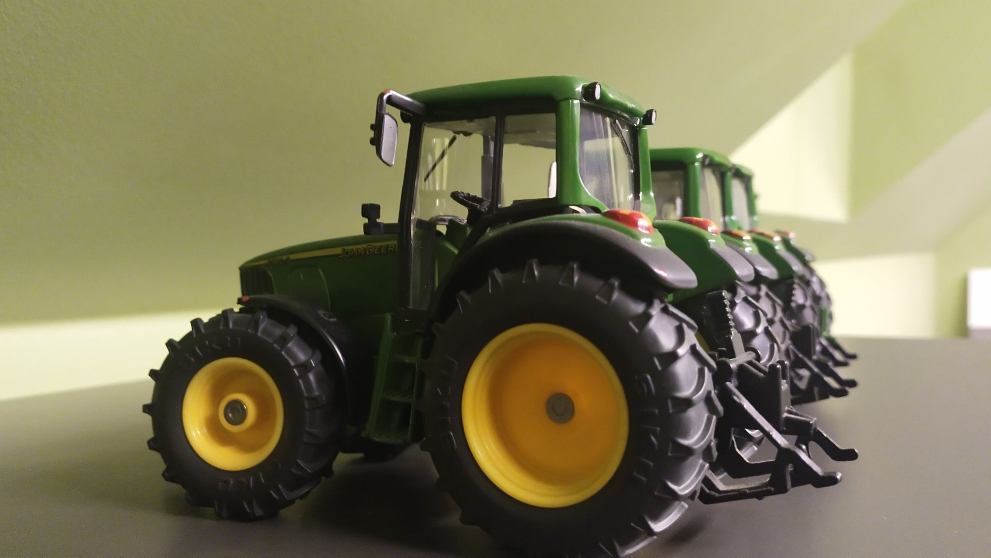 Siku John Deere 6920S traktor 1 32