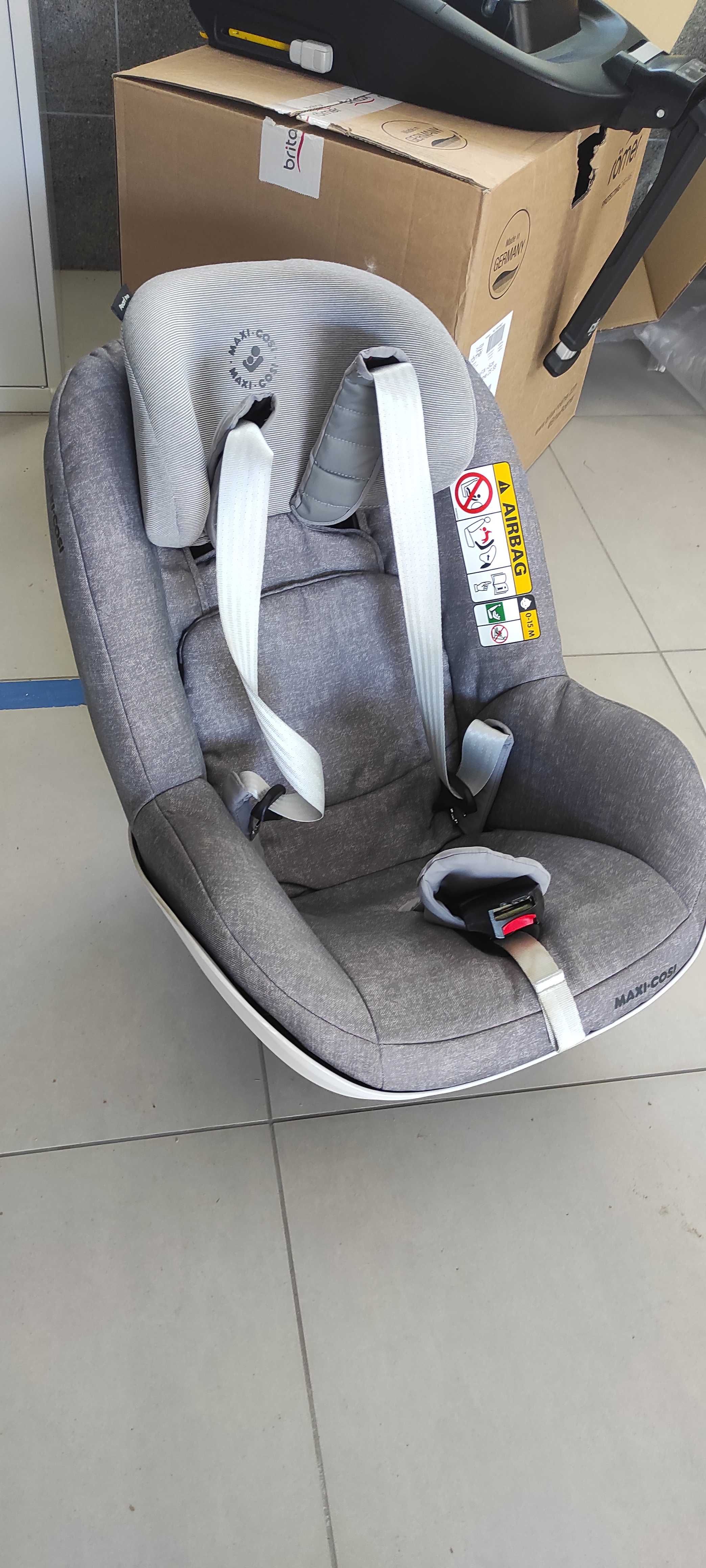 Fotelik Maxi Cosi Pearl pro 9-18 kg + baza