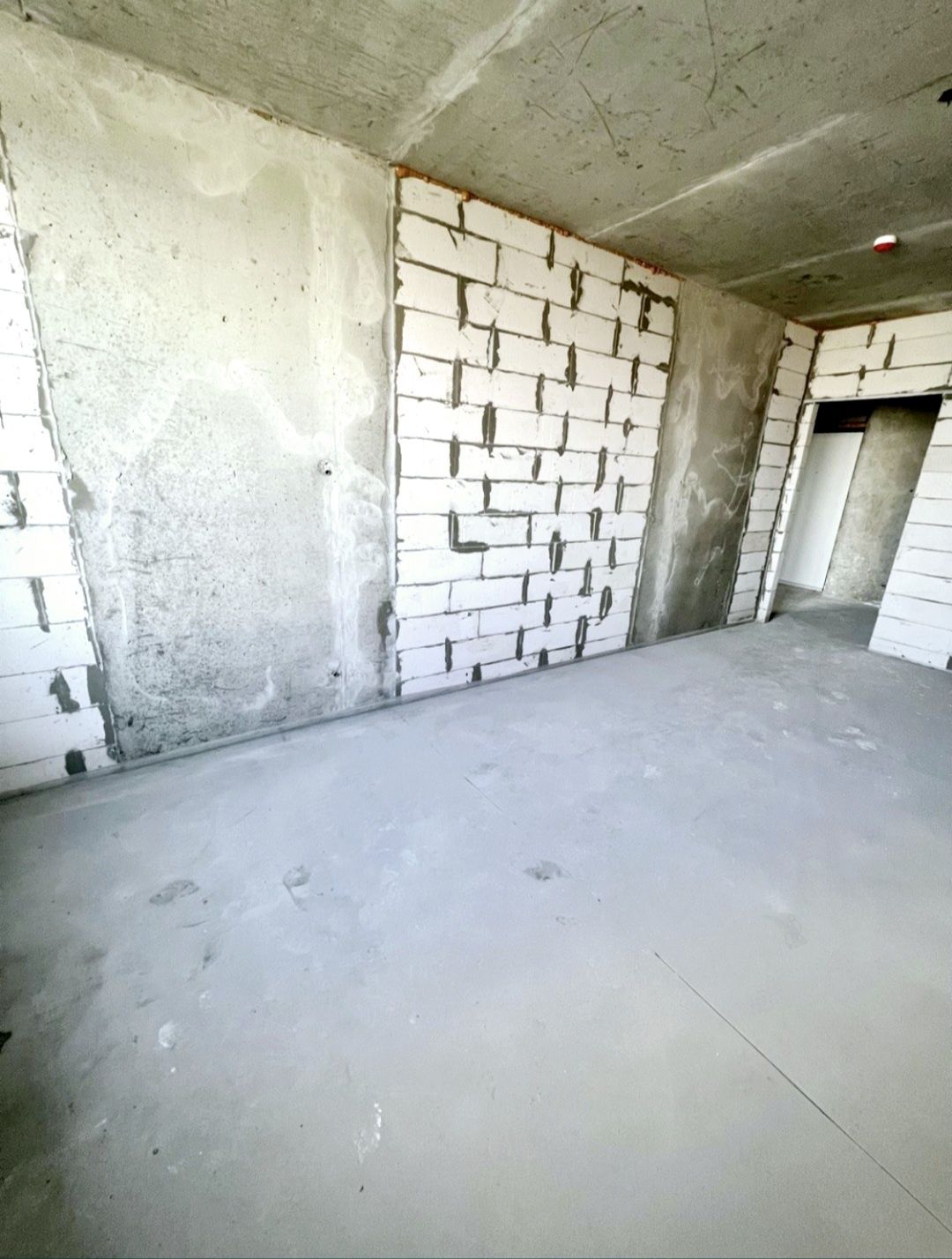 ЖК Райдужний, Кібальчича 1-В, продажа 1-кімнатна 48 м, від власника