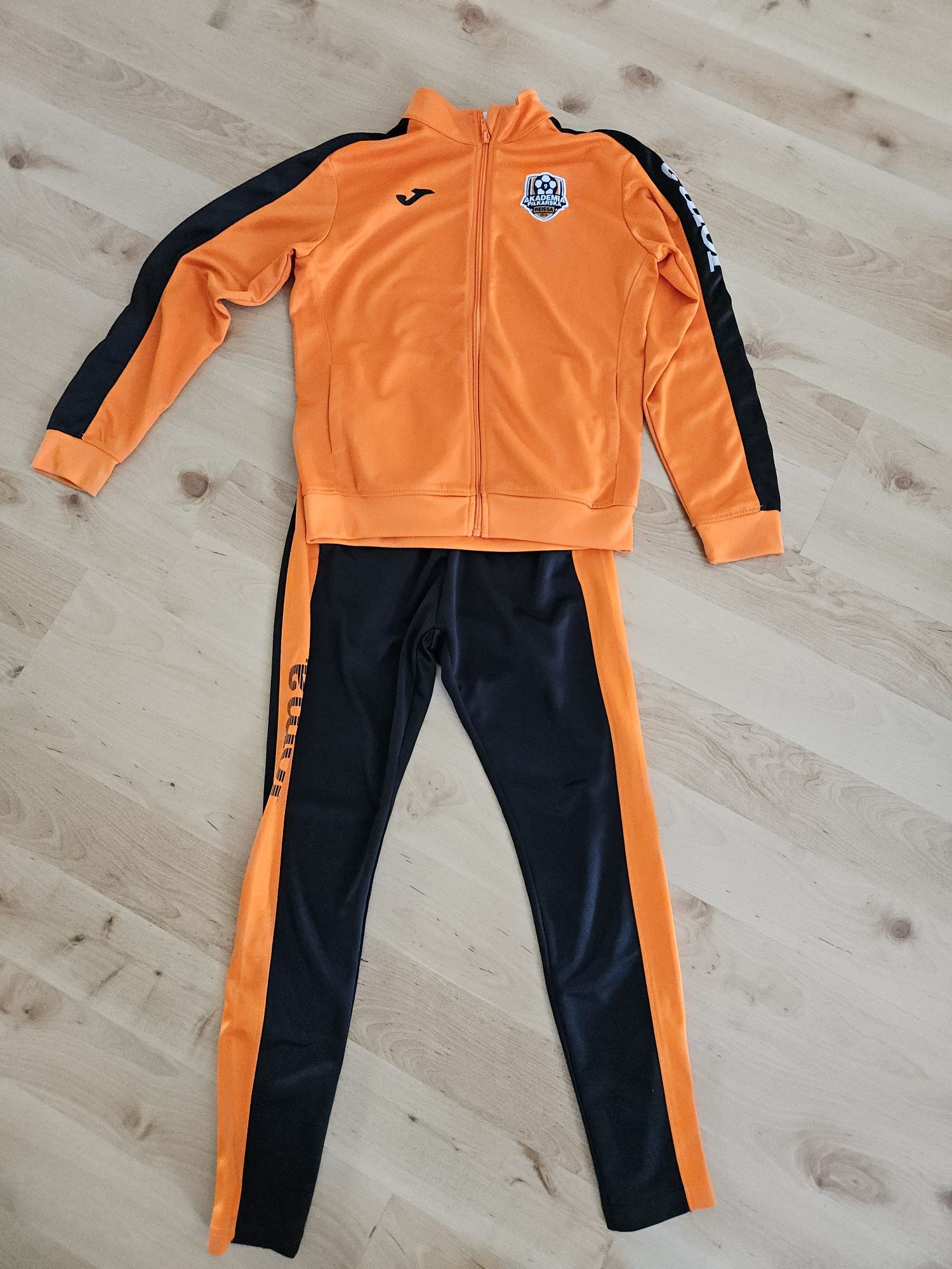 Dres Akademia Reissa 2XS (bluza + spodnie)