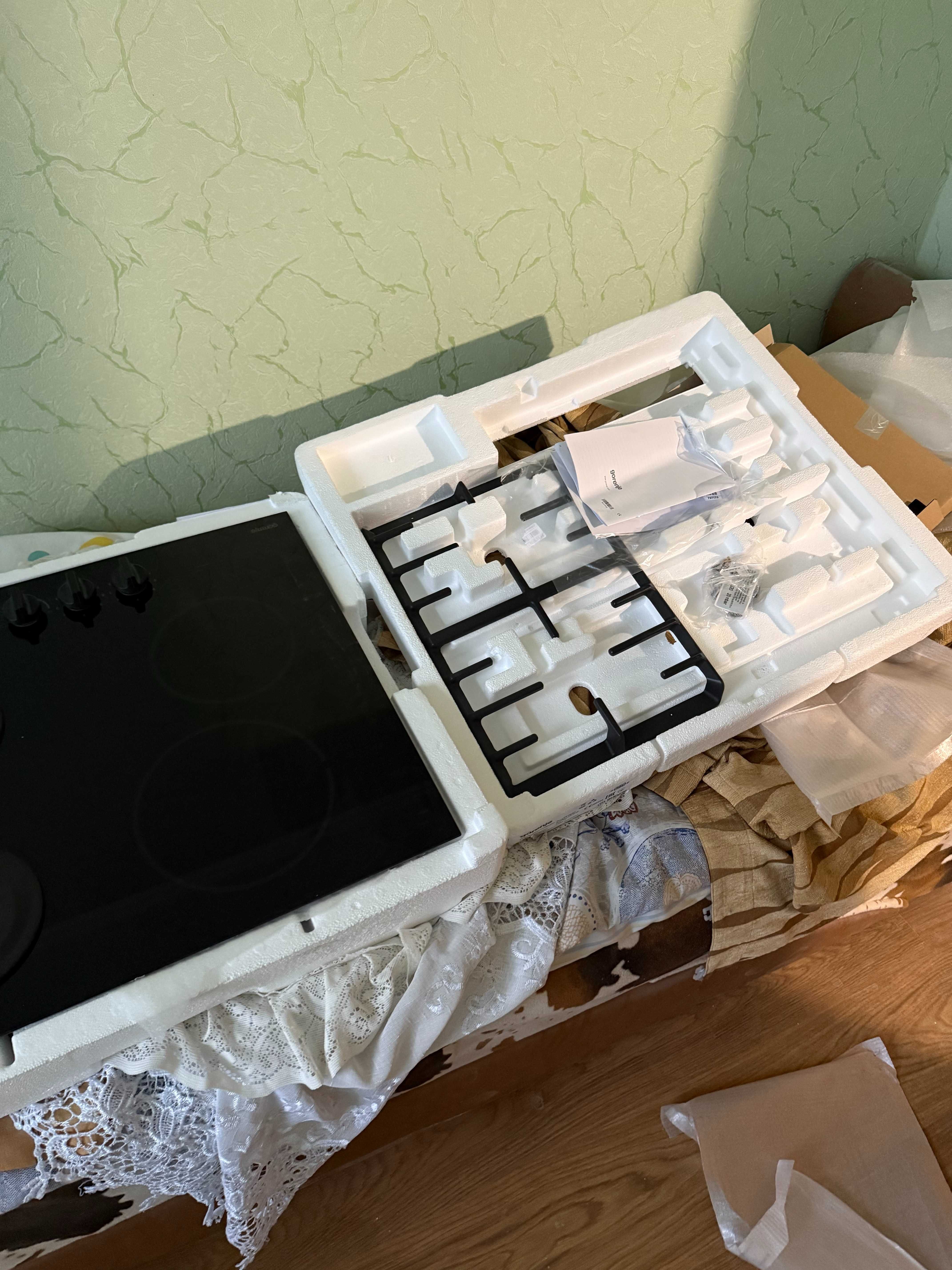 Варильна поверхня комбінована GORENJE GCE 691 BSC