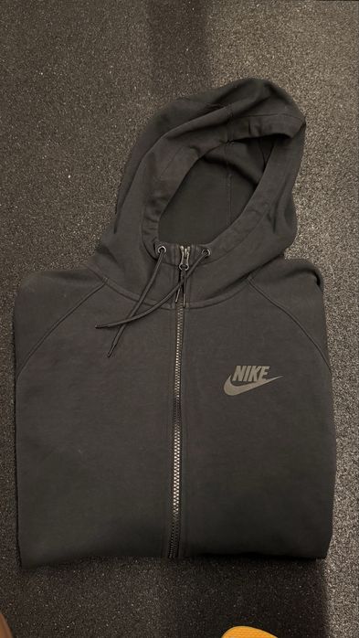 Nike Hoodie preta original, tamanho M