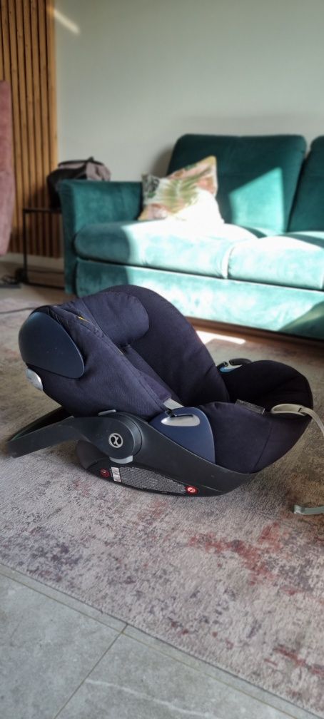 Fotelik Cybex Cloud Q (+ możliwa baza)