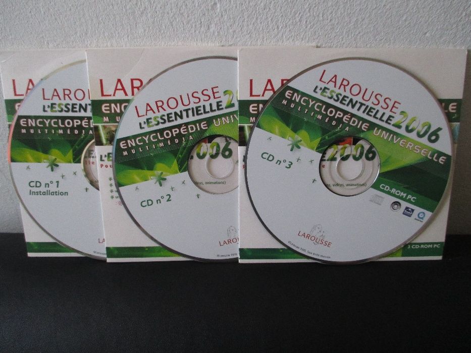 3 CD-ROM Encyclopédie Univ. Multimédia Larousse L'essentielle 2006
