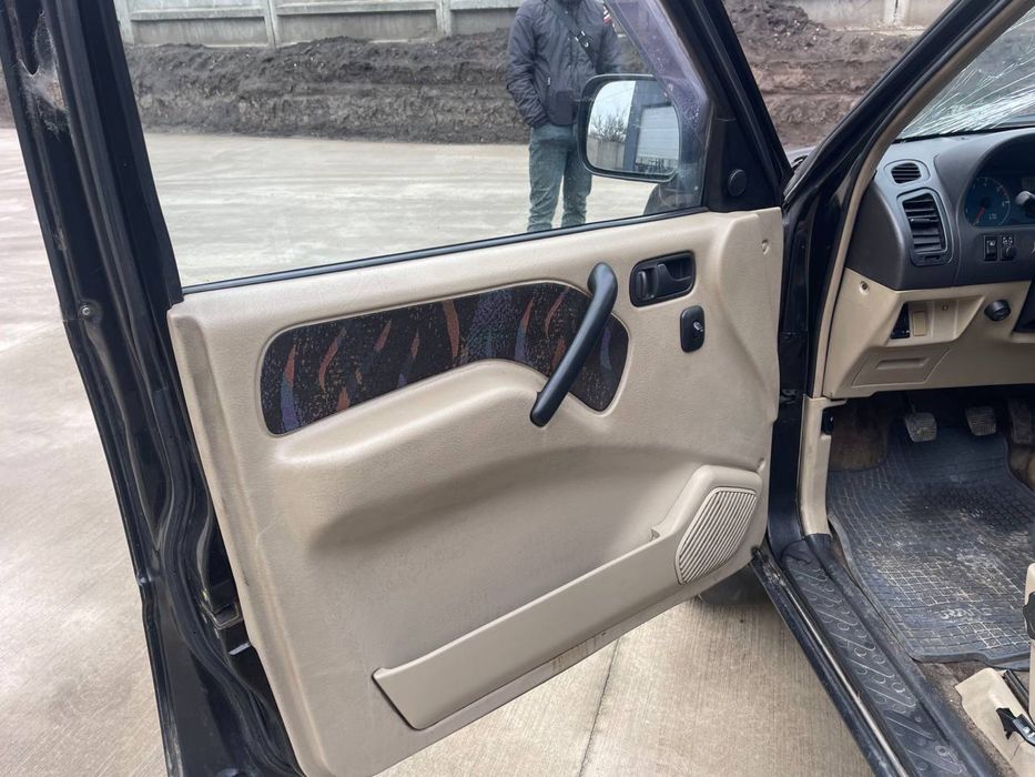 Nissan Terrano 2.7 tdi 4x4