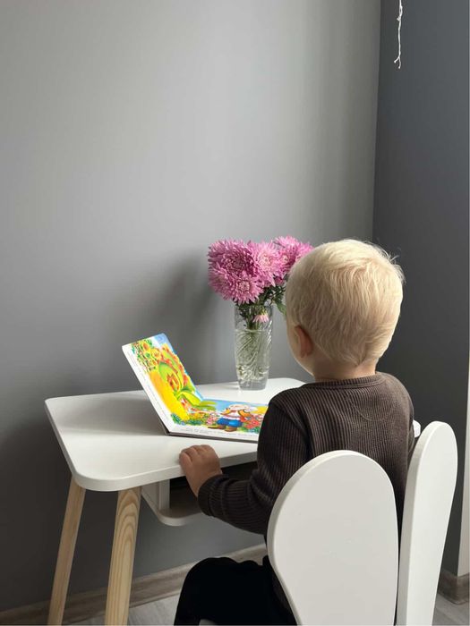 Дитячий стіл, стіл та стілець, стільчик зайка