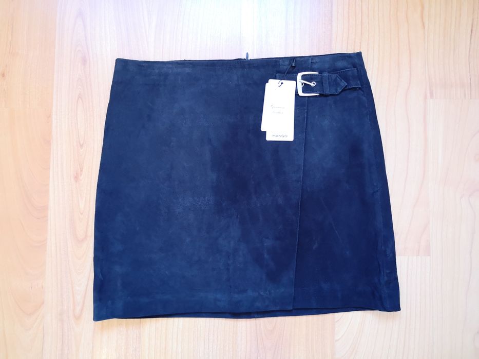 Saia em pele genuína azul, nova, Mango, 40