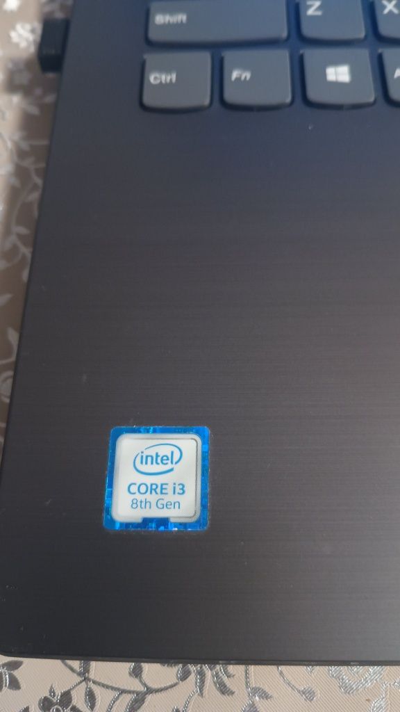 Laptop Lenovo 330