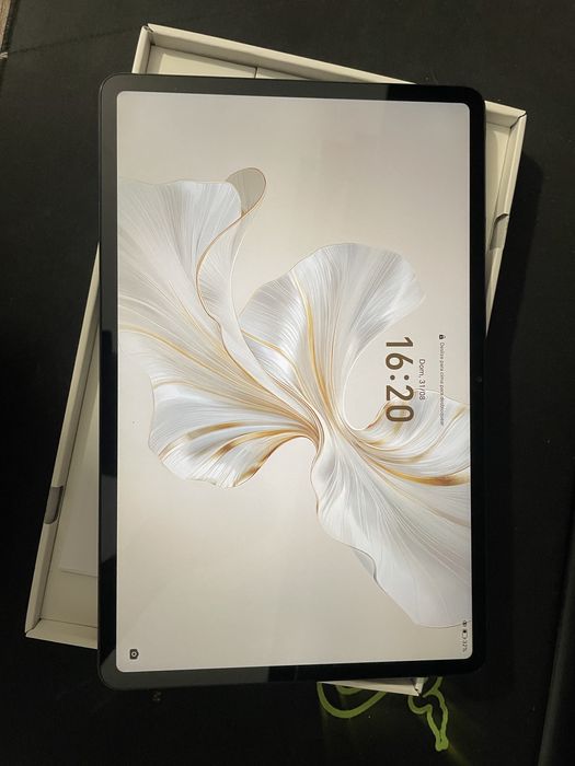 Tablet Honor pad 9