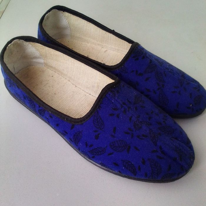 Тапочки комнатные.