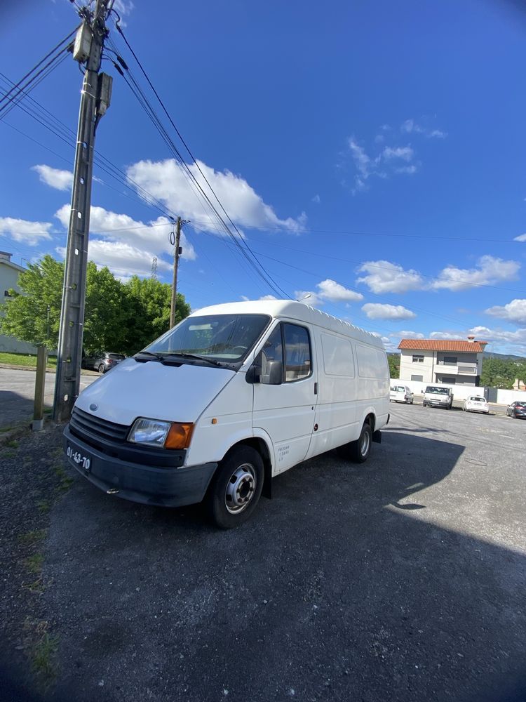 Carrinha ford transit