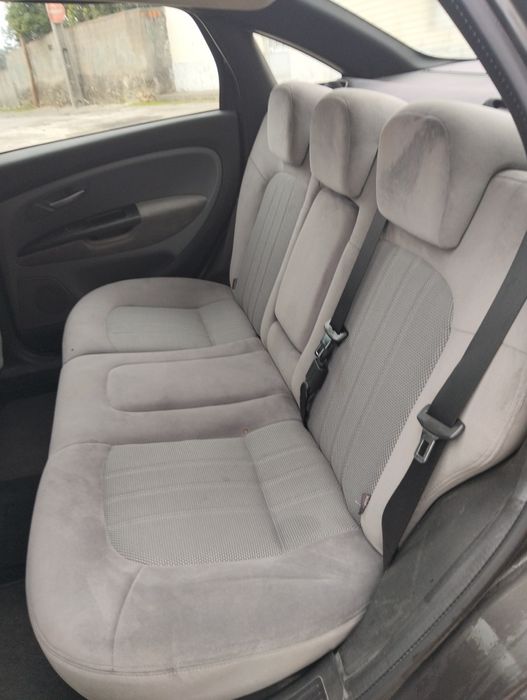 Fiat Línea 1.3 MultiJet 110.000km