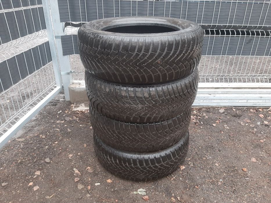Opony 225/60 R17 Falken Zimowe