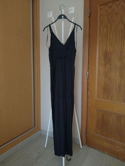 Macacão preto Zara