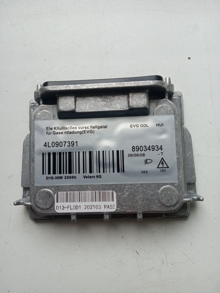 Блок розпалу ксенона 4L0907391 BMW Audi VW 89034934 Volvo Seat