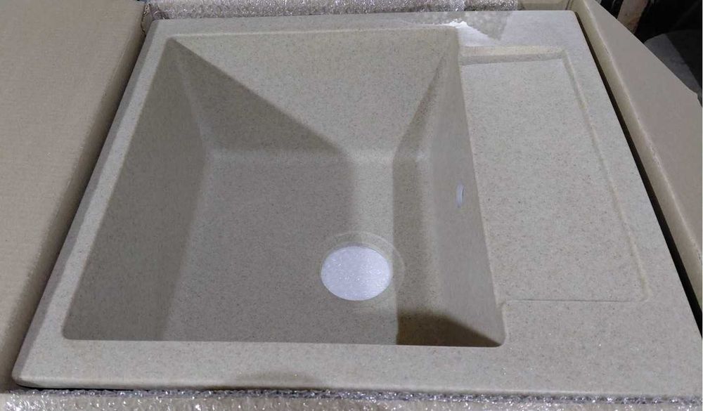 Мийка кухонна, гранітна, з уцінкою!
