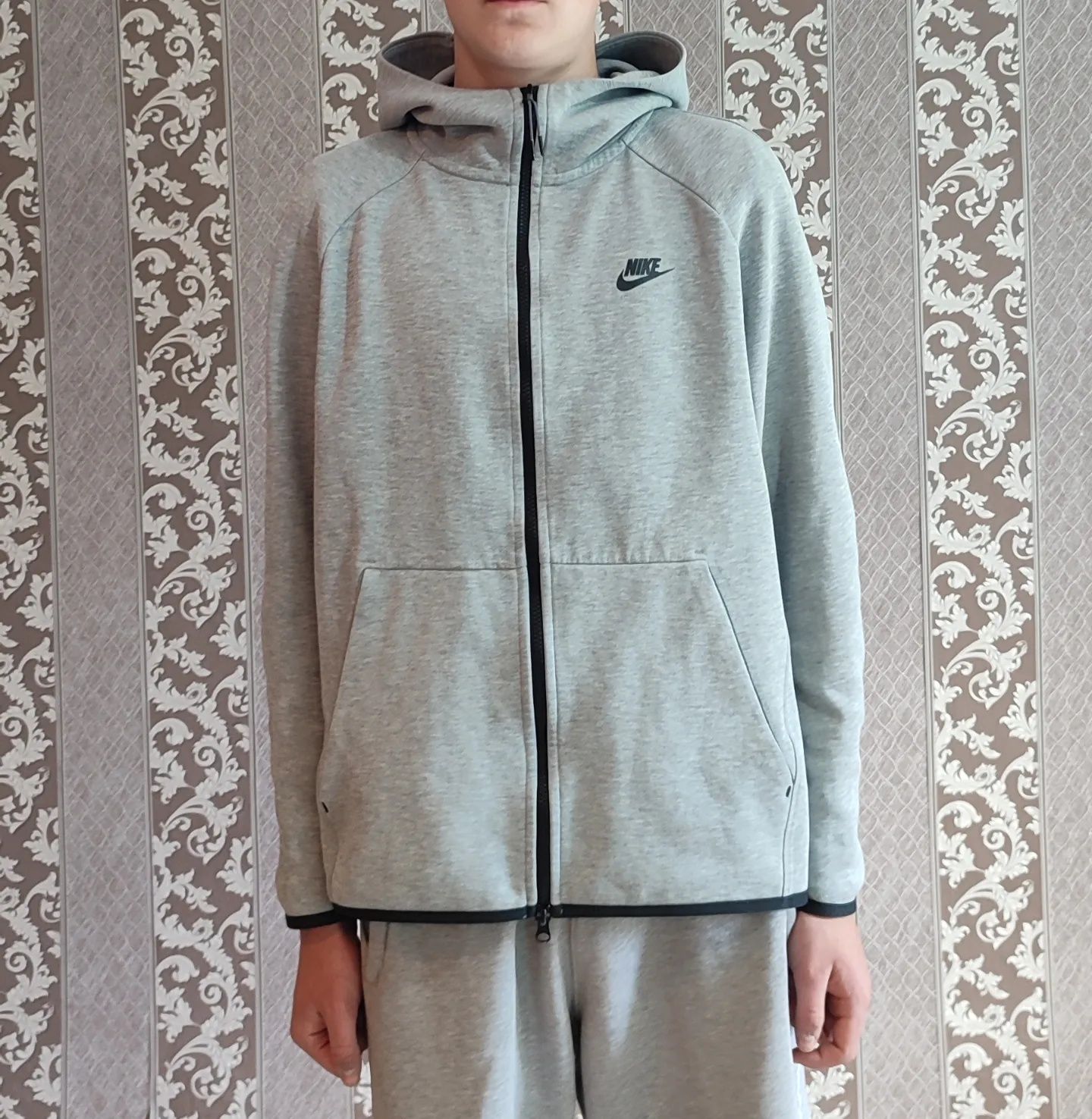 Nike tech fleece