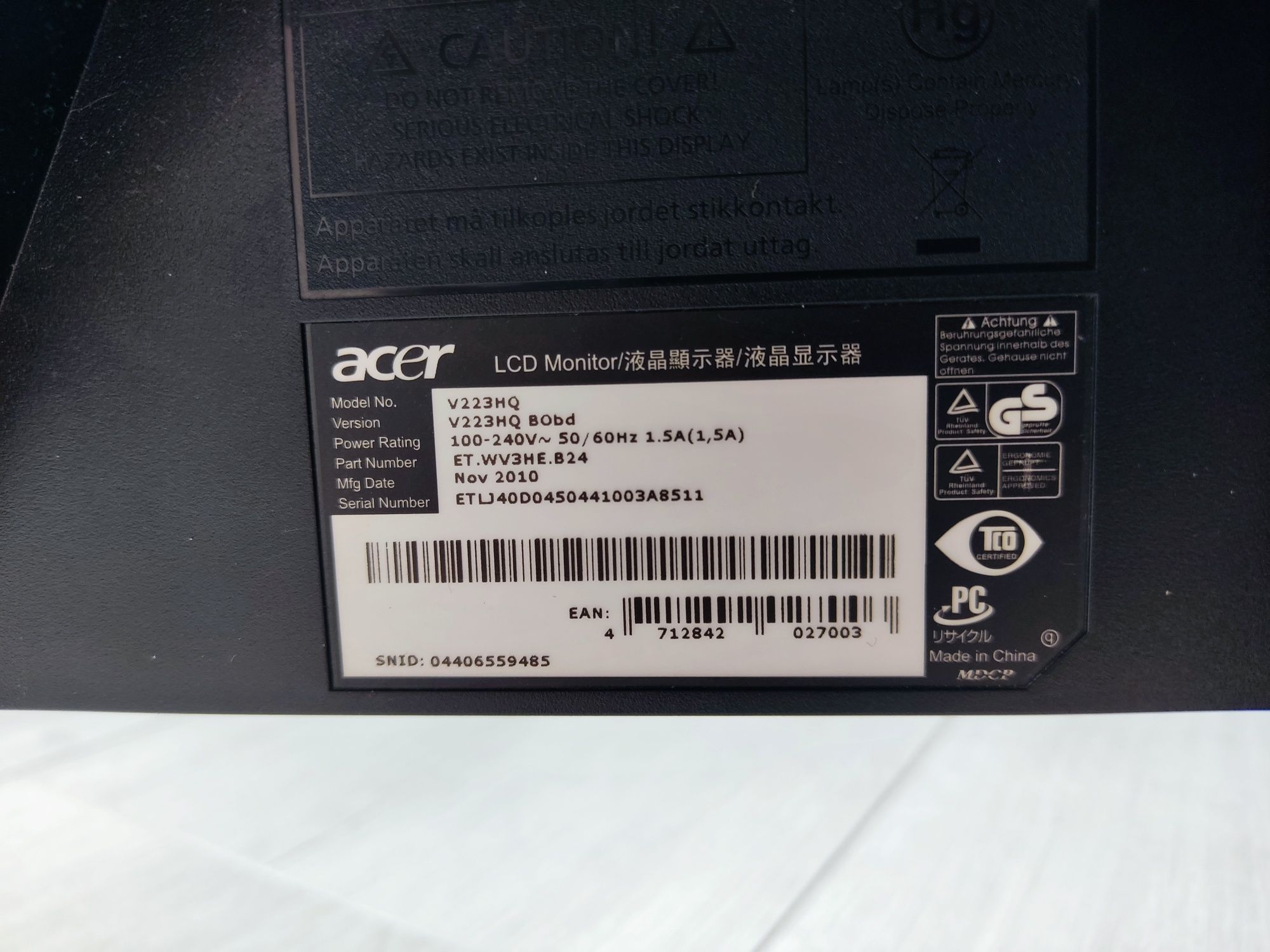 Monitor LED Acer V223HQ 22 cale 21,5" 1920  x 1080 pikseli duży 22"
