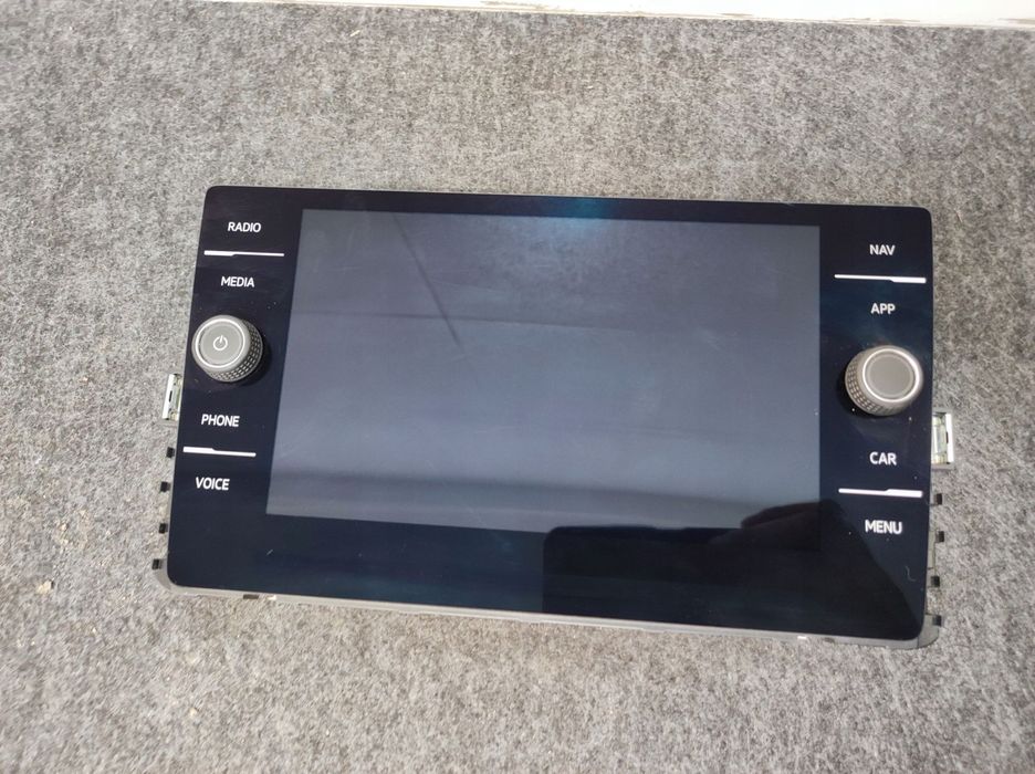 ekran wyświetlacz radia nawigacji vw golf vii 7 lift