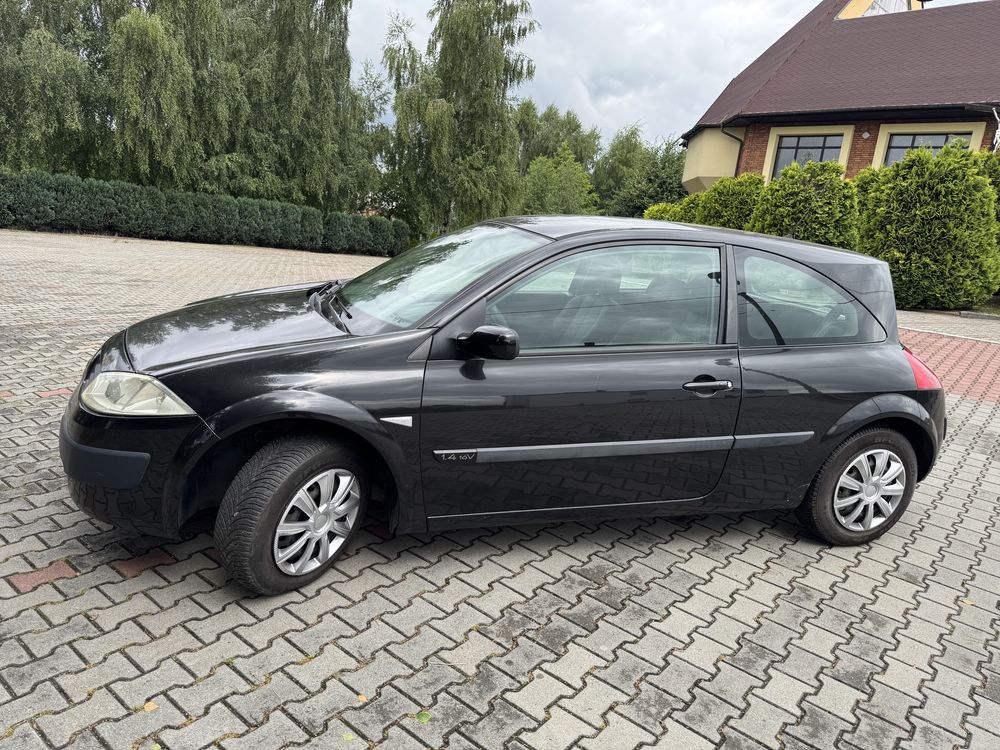 Renault Megane II 1.4 16v