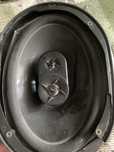 Динамики JBL 1000грн