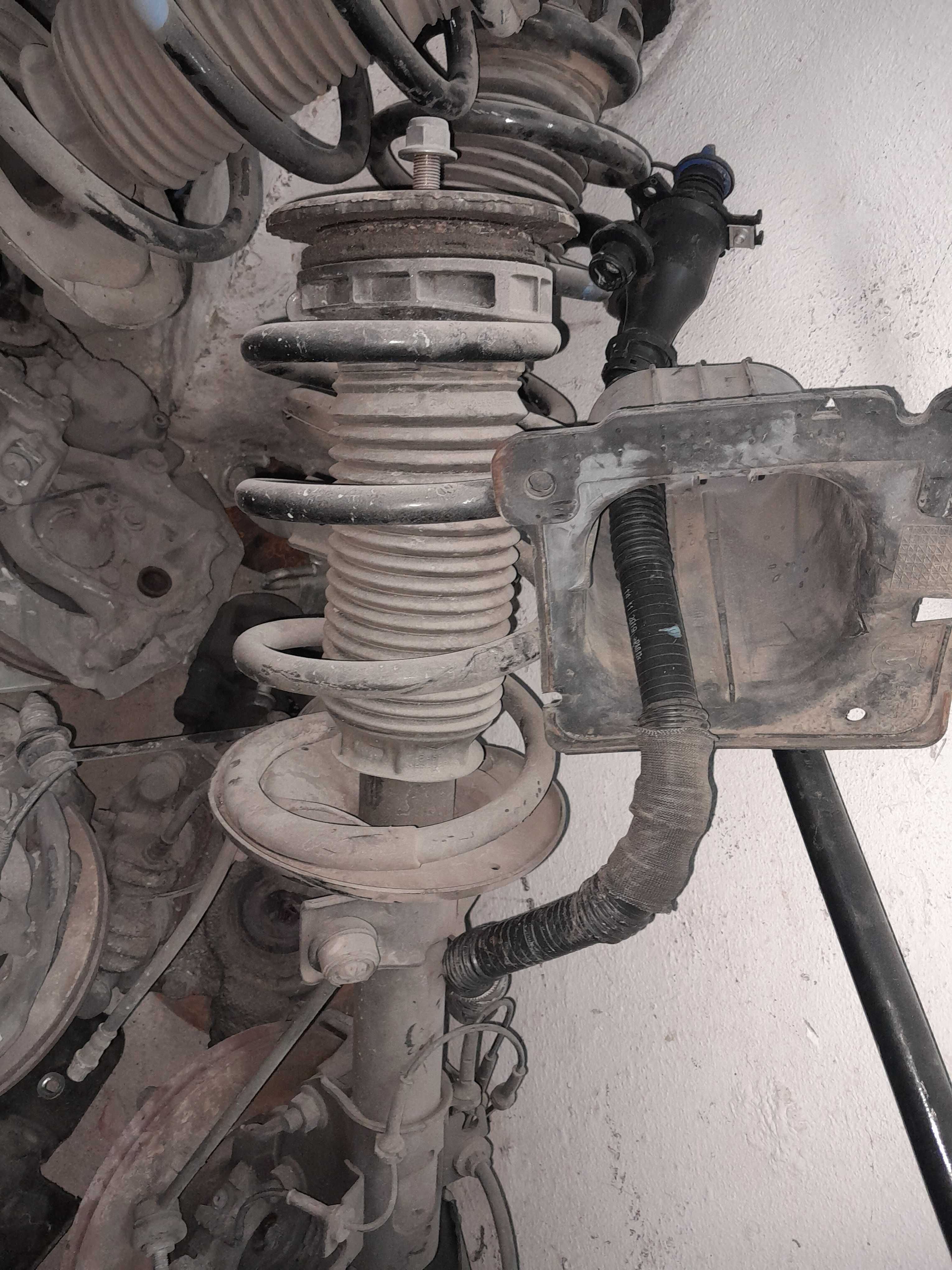 Suspensões traz e frente Renault master 2020