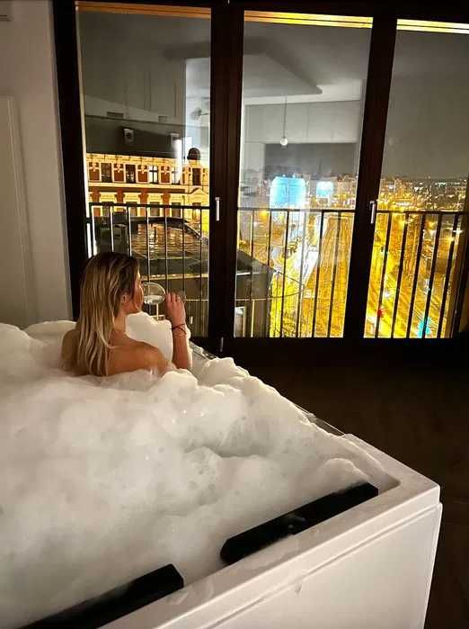PREMIUM WIDOK apartament z dużym salonem+PRYWATNE jacuzzi  na doby M14