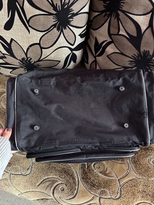 Сумка дорожня 55 на 30см. Чорна з сірим