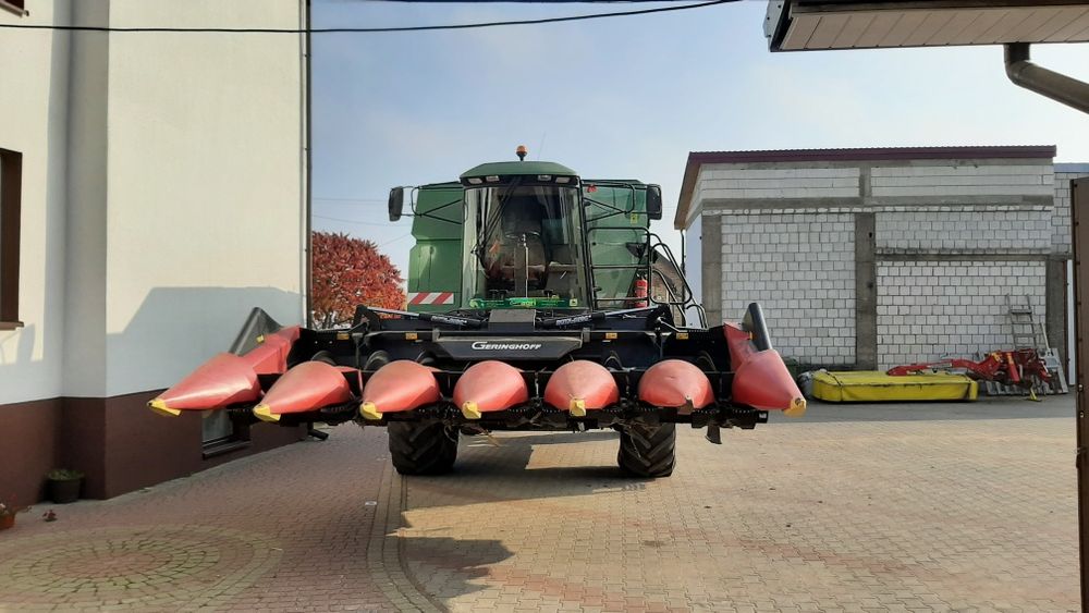 Koszenie kukurydzy na ziarno, usługi rolnicze