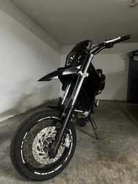 Yamaha WR125X Preto fosco