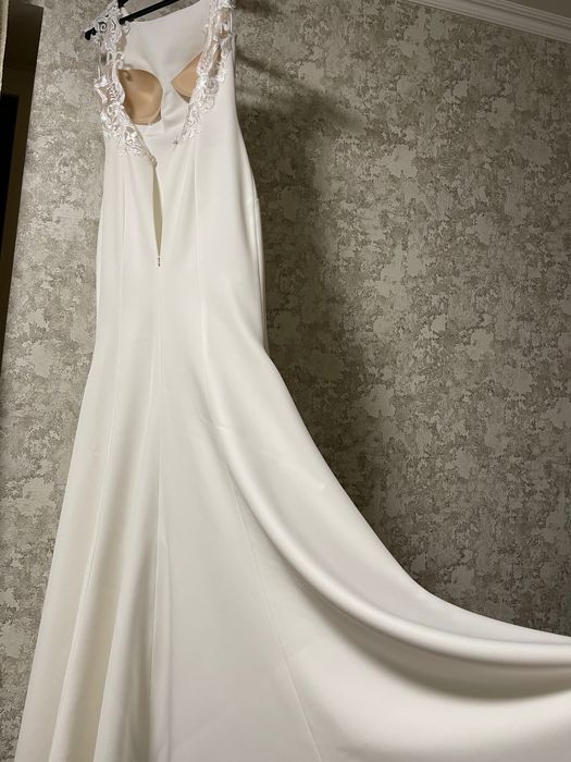 Весільна   сукня