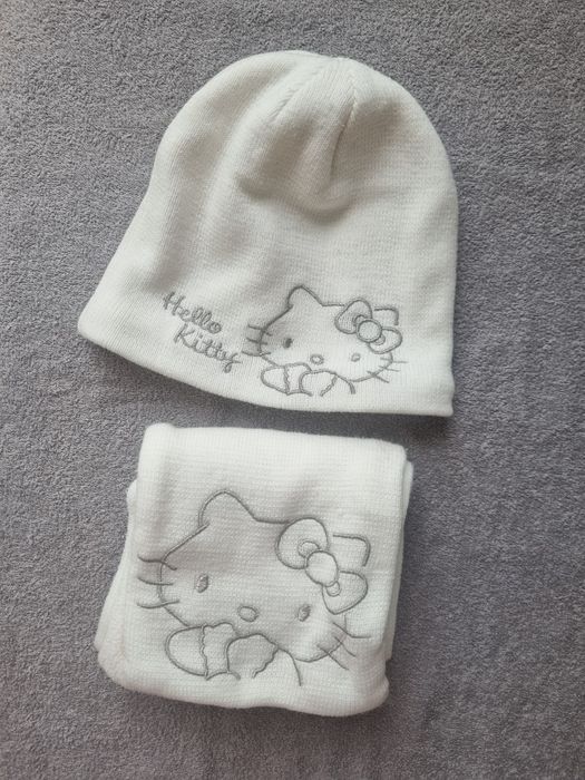 Шапка, шапочка на дівчинку 3-4 років