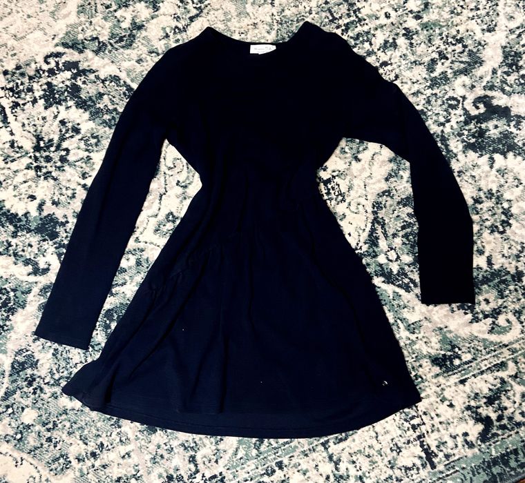 Granatowa sukienka