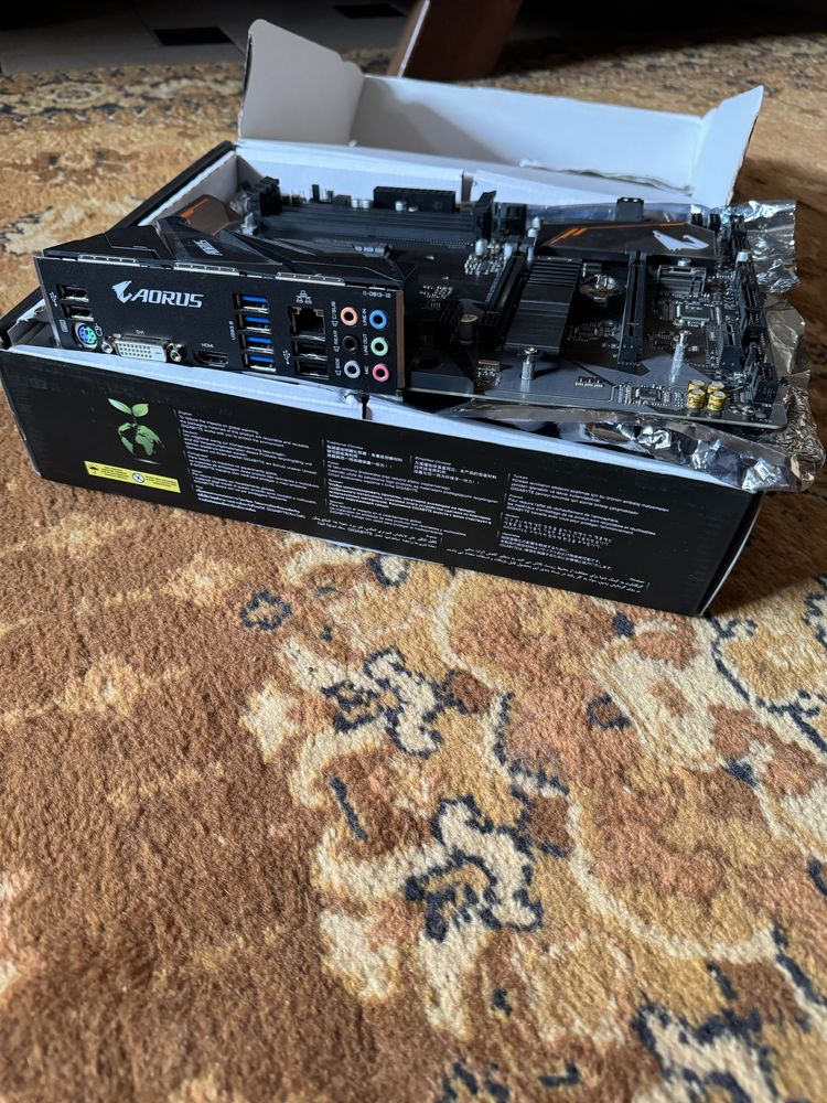 Материнська плата GIGABYTE B450 AORUS ELITE V2 AM4