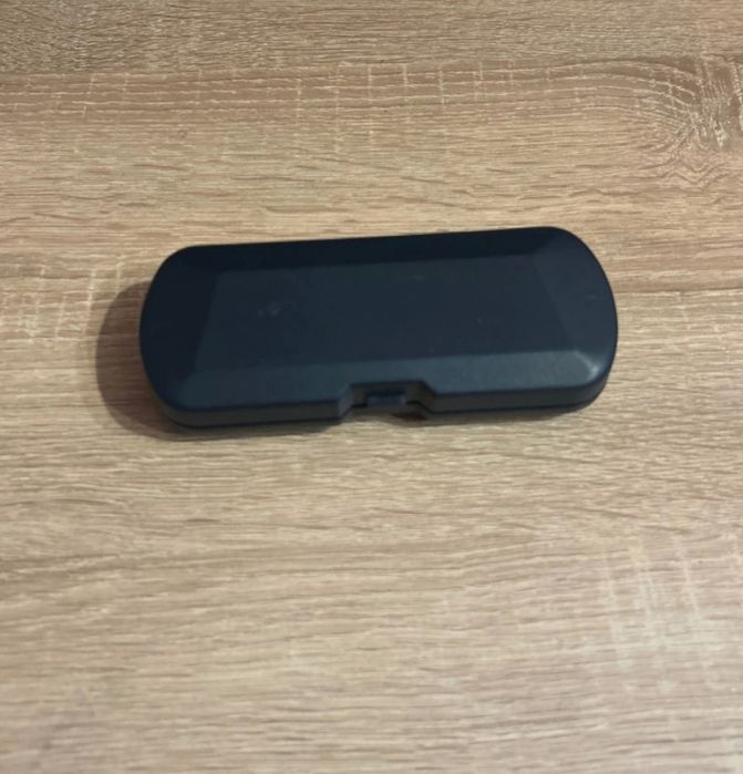 Etui na okulary granatowe