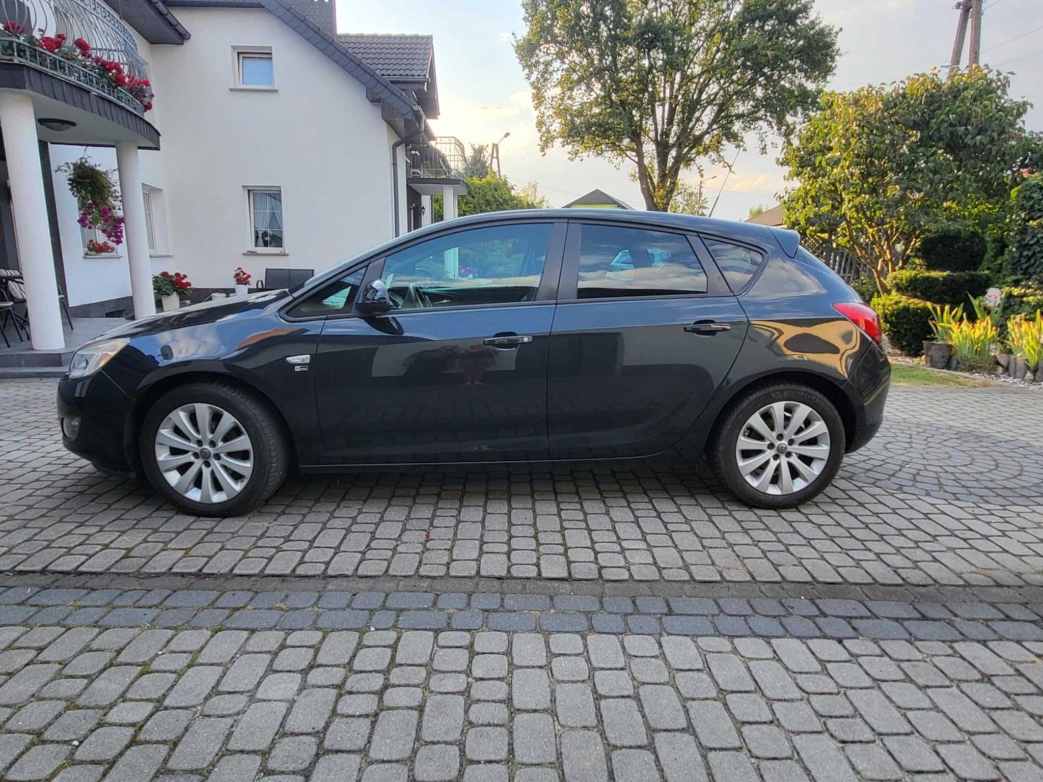 Opel Astra 1.6 benzyna