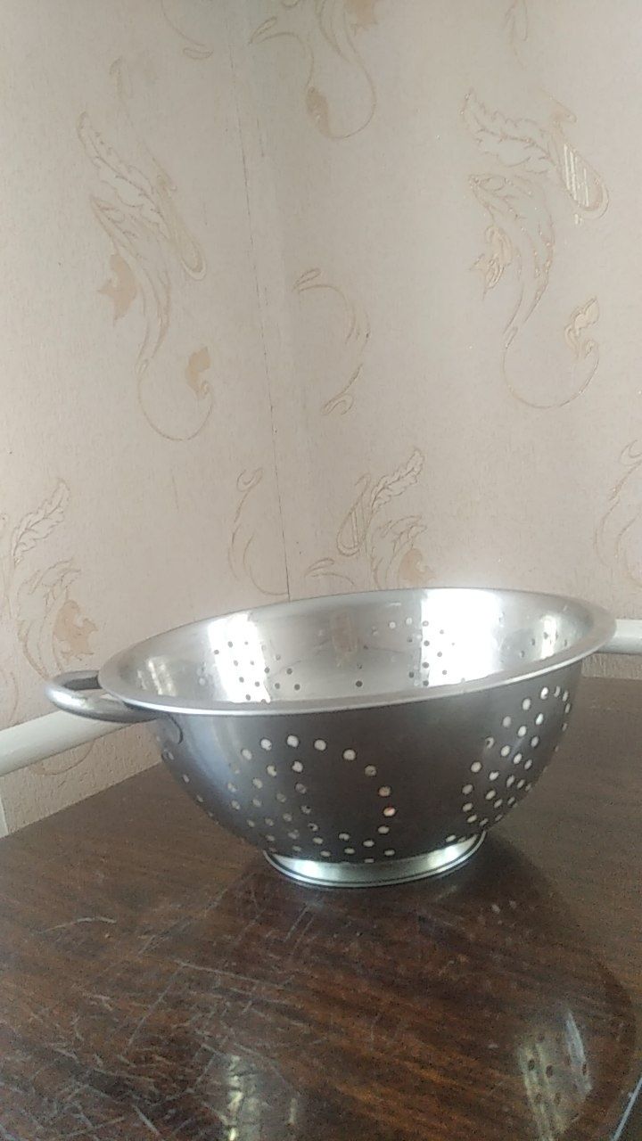 Друшлаг,  сито для муки, приспособление для сушки